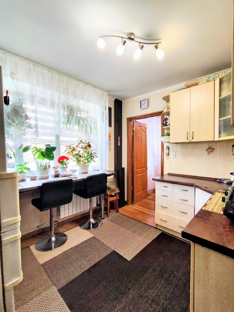 1-кімнатна в цегляному будинку | 29 м² | готова до проживання. Фото 1