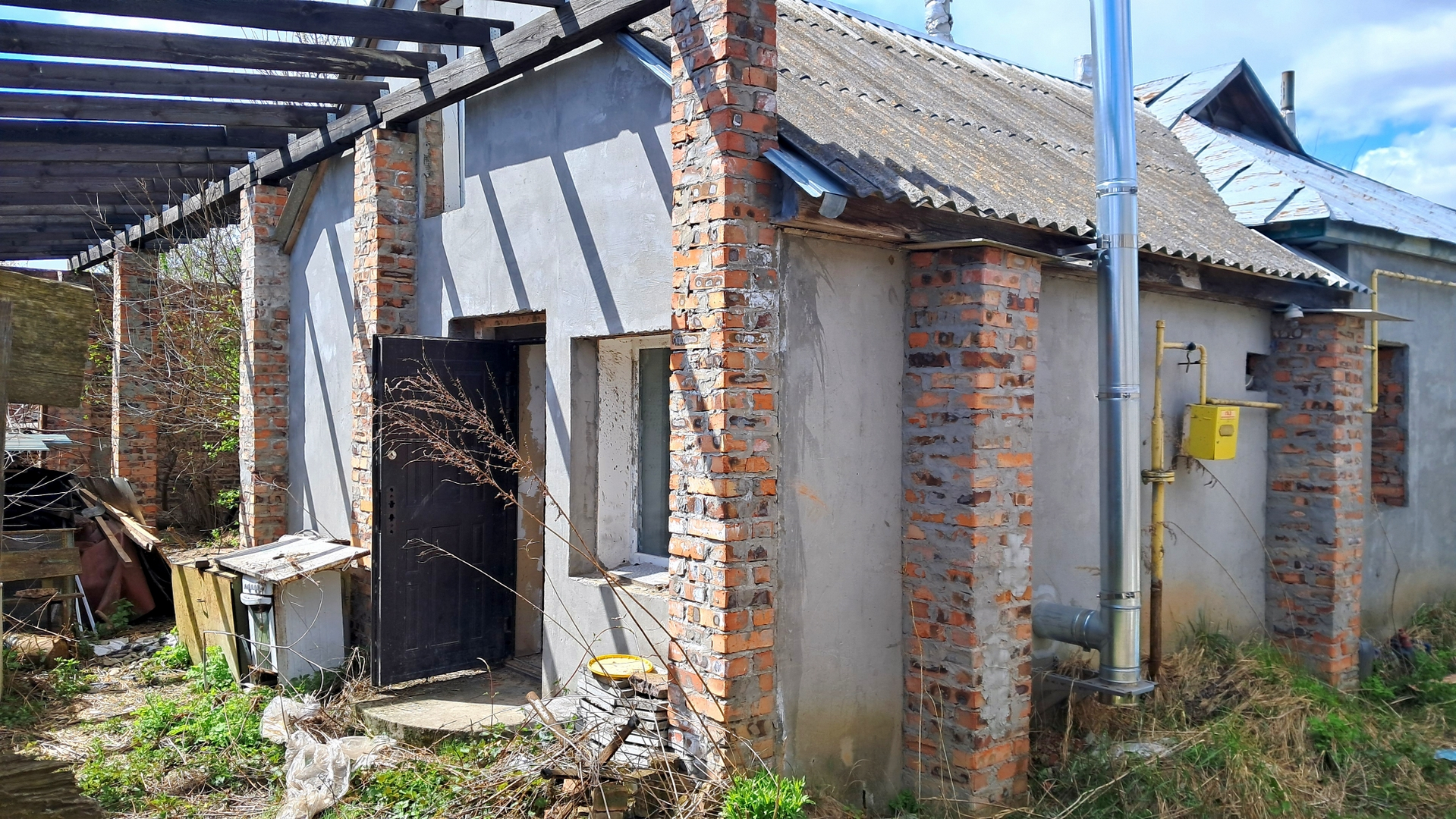 Продам будинок фортецю 12 км від Чернігова 30 соток газ гараж баня огорожа. Фото 1