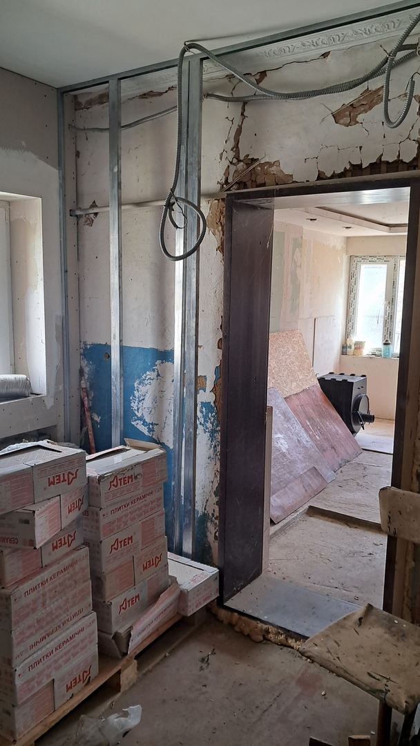 Продам будинок фортецю 12 км від Чернігова 30 соток газ гараж баня огорожа. Фото - 9