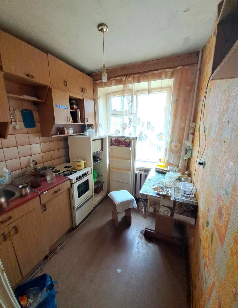 1 кімнатна квартира зі своєю кухнею і балконом на Туристі. Фото - 1