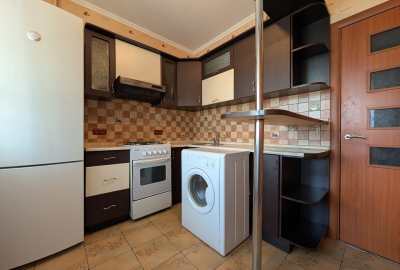 2 кімнатна квартира біля набережної вул Єськова 55 м²