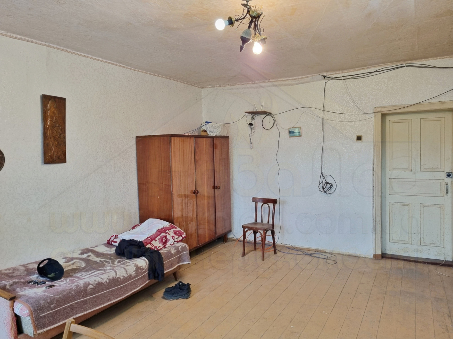 Окремий будинок 94м2 з частковим оздобленням в районі Півці. Фото - 3