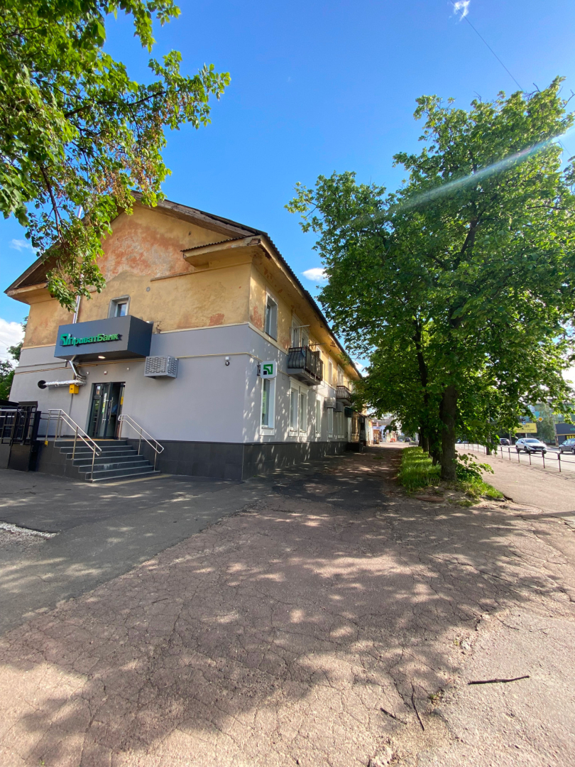 2-кімнатна квартира на Кругу 1 поверх частковий ремонт!. Фото 1