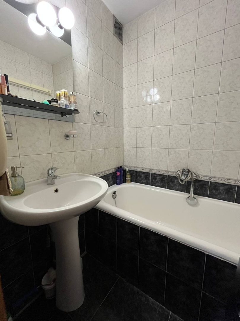 Продається простора 3на квартира 75 м² з якісним ремонтом, вул. Мстиславська. Фото - 14