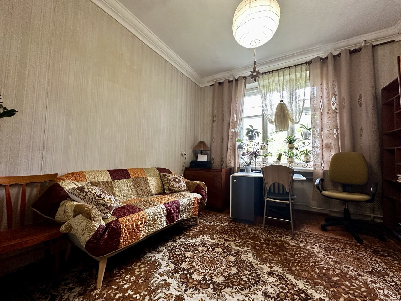 Двокімнатна сталінка 55м2 в центрі міста,житловий стан. Фото - 8