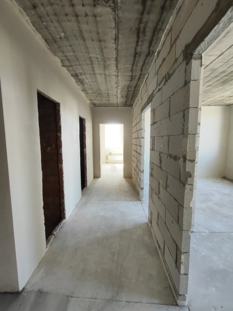 Простора 2-кімнатна квартира 68 м² у новобудові. Фото - 1