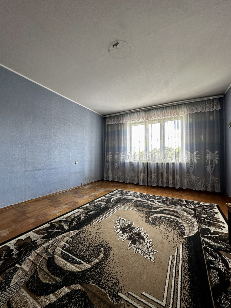 Центр міста,велика 2 кімнатна квартира,житловий стан. Фото - 10