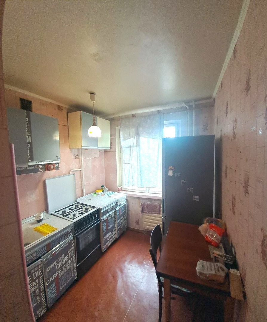 Продам 1 кімнатну квартиру 30 м² район Голлівуду, ринок Нива, вул. Соборності. Фото - 1