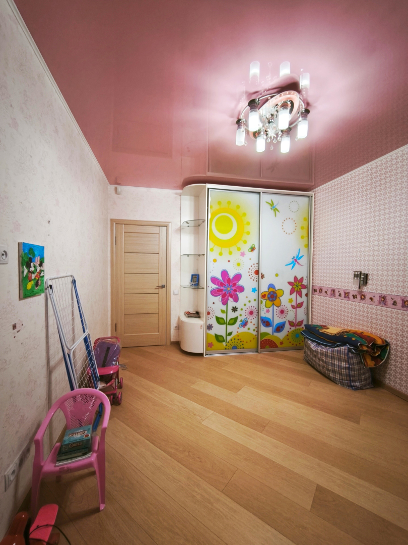 Велика квартира 92 м² у новобудові — заїжджай і живи. Фото - 13