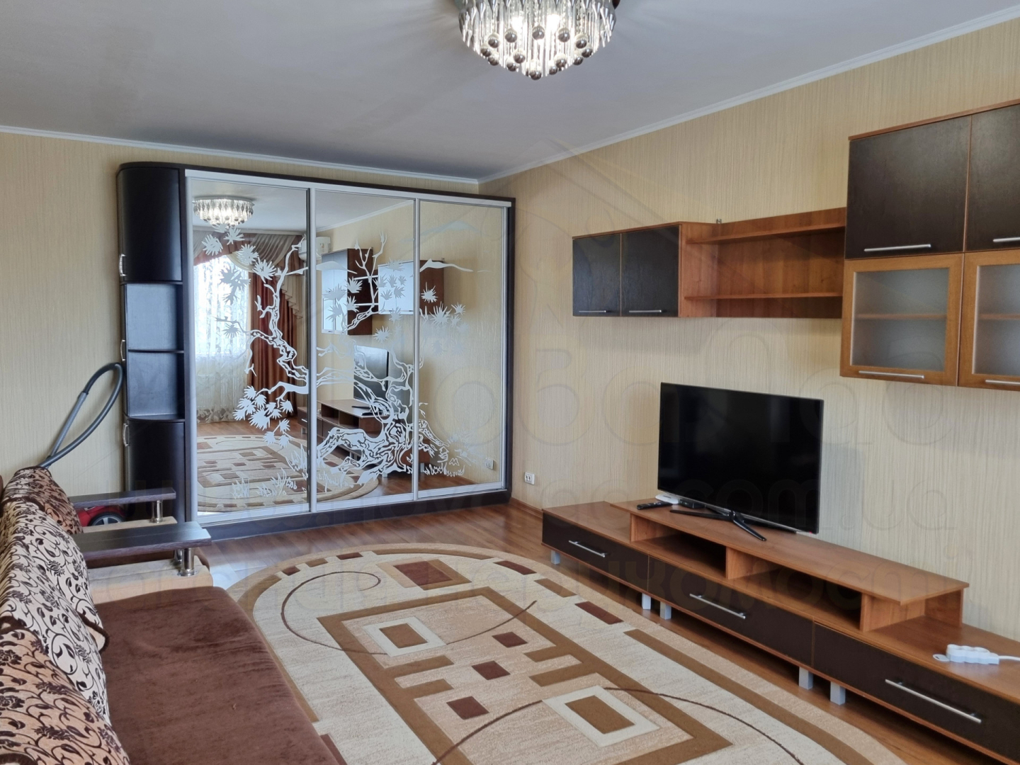 2 кімнатна квартира 71м2 в новобудові з ремонтом по вул.Старобілоуська. Фото - 2
