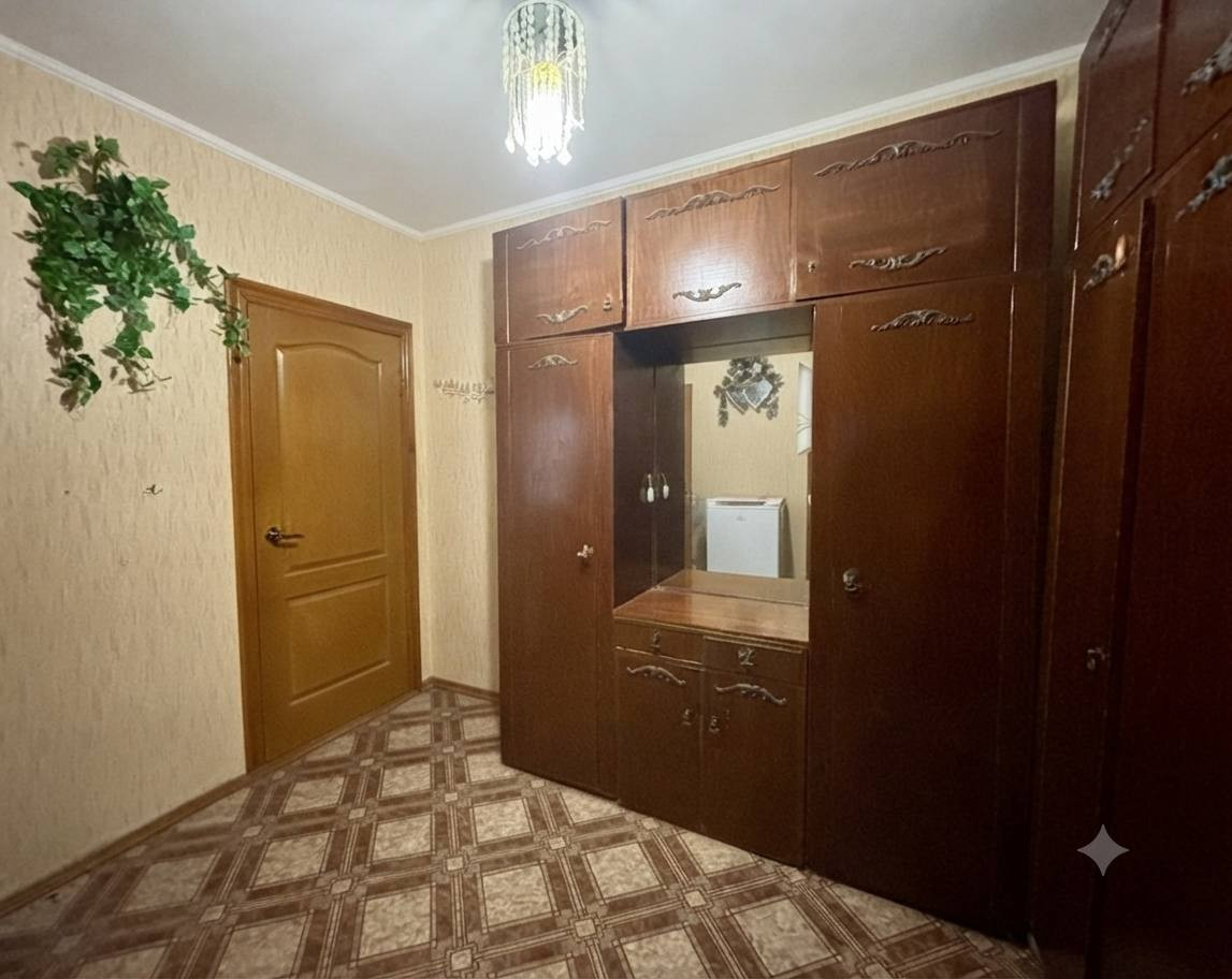 Продам просторну 3-кімнатну квартиру, 70.9 м2 Масани. Фото - 2