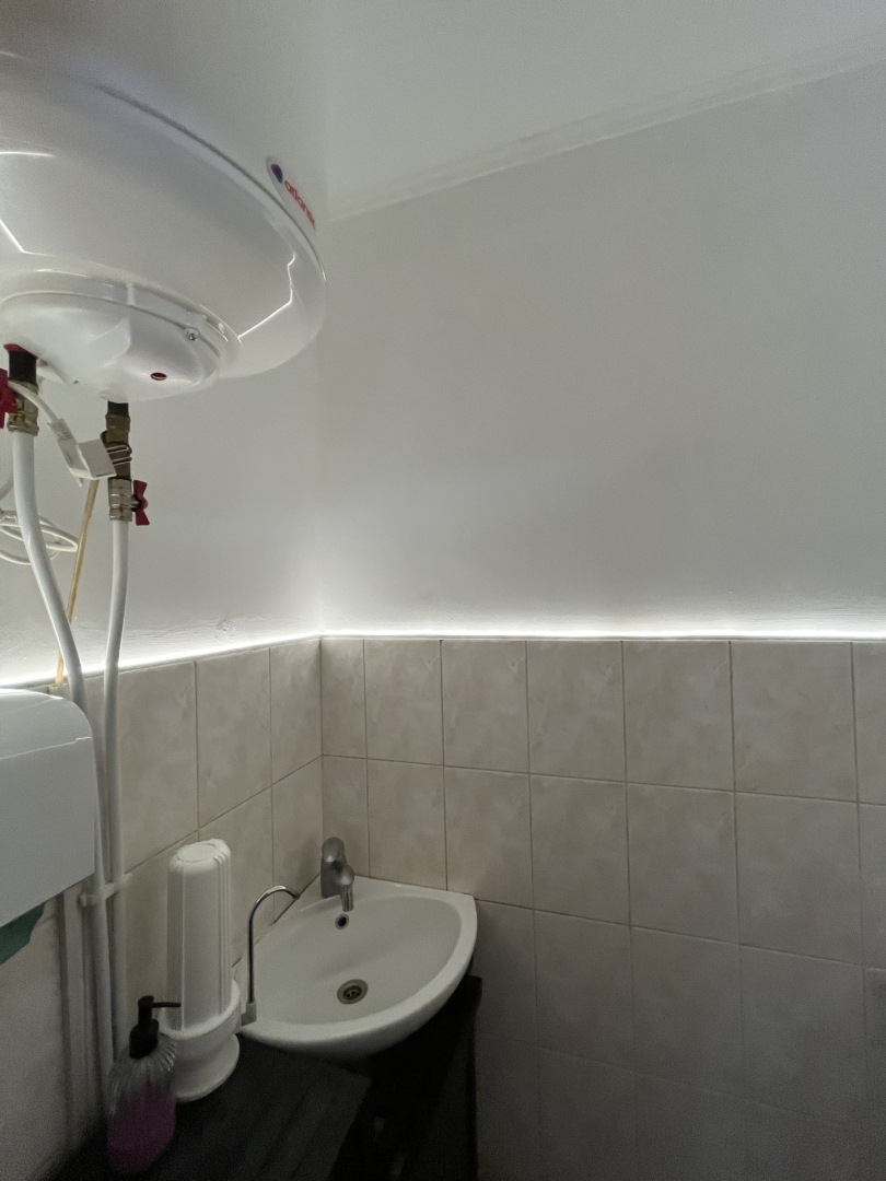 🏷️ Продаж готового бізнесу: Стильний салон краси 50 м² у самому ЦЕНТРІ Чернігова. Фото - 6