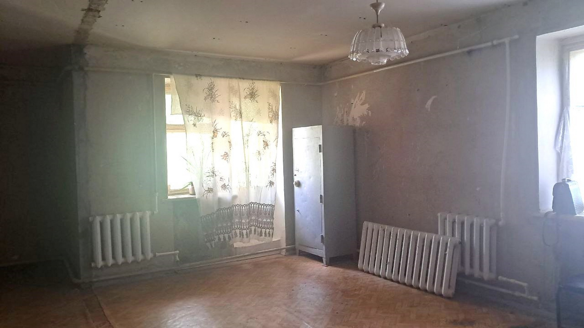Продам 3-кімнатну квартиру 82 м² | Автономне опалення | 1 поверх | Район ТЦ «Голлівуд». Фото - 4