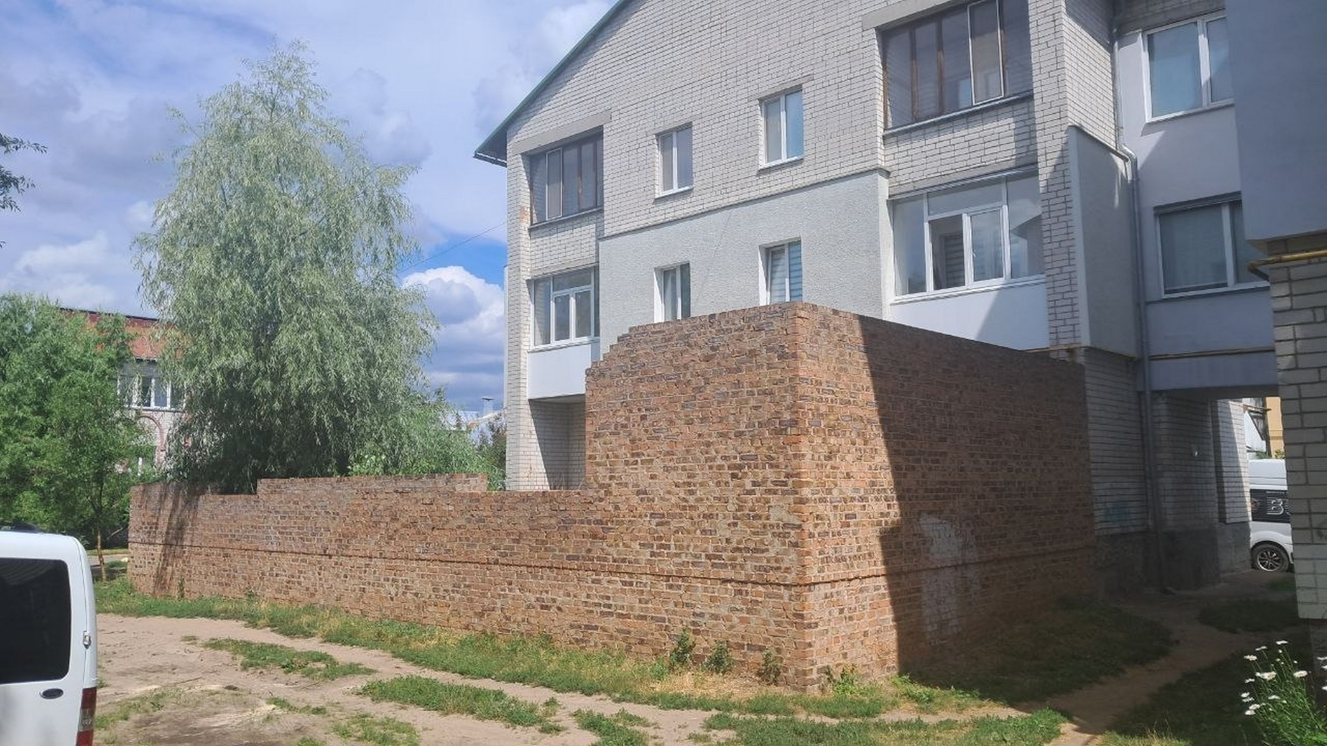 Продам 3-кімнатну квартиру 82 м² | Автономне опалення | 1 поверх | Ідеально для життя або бізнесу. Фото - 2