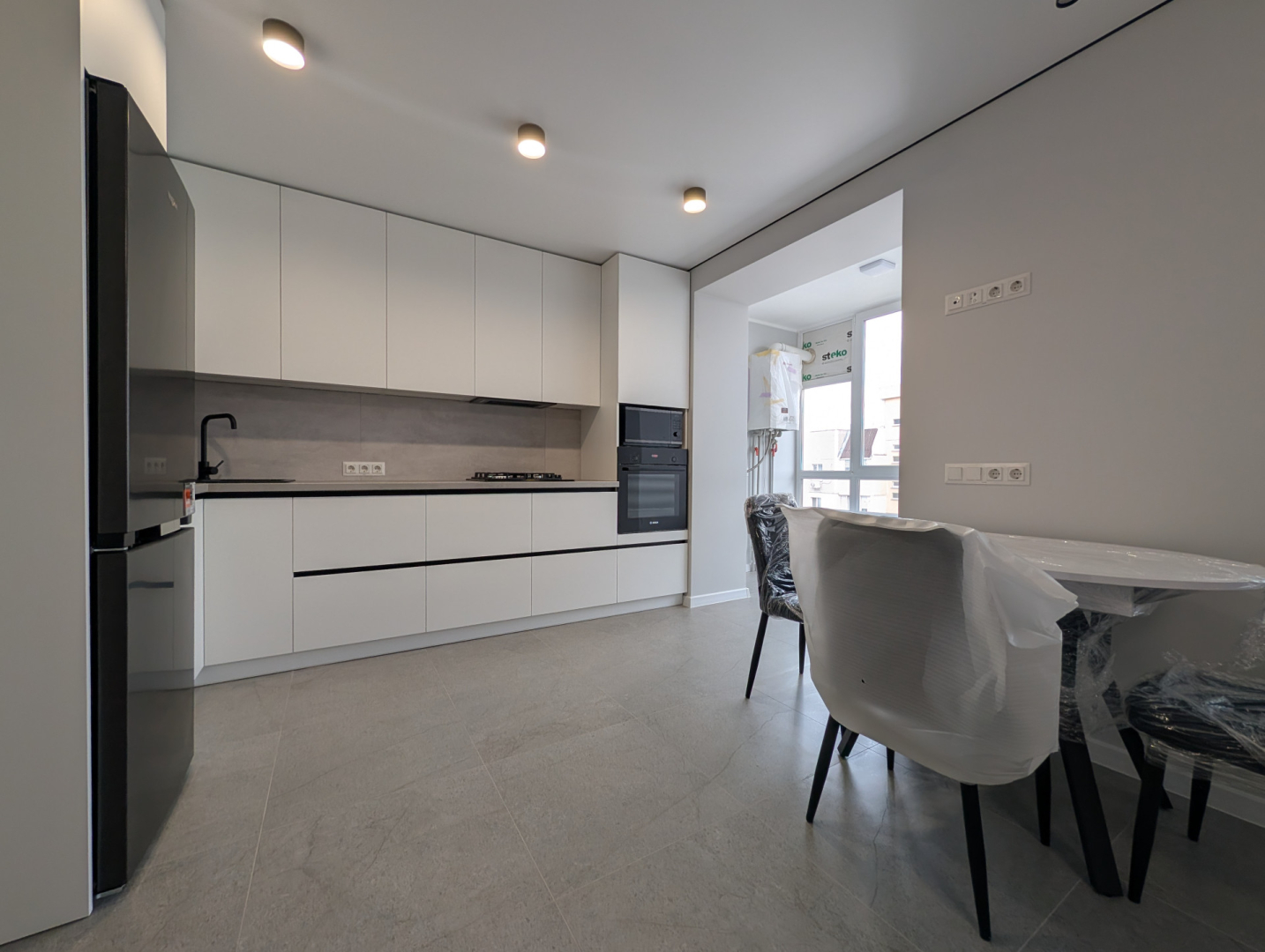 Нова 2-кімнатна квартира 68,6 м² з ремонтом та меблями Масани єОселя. Фото - 15