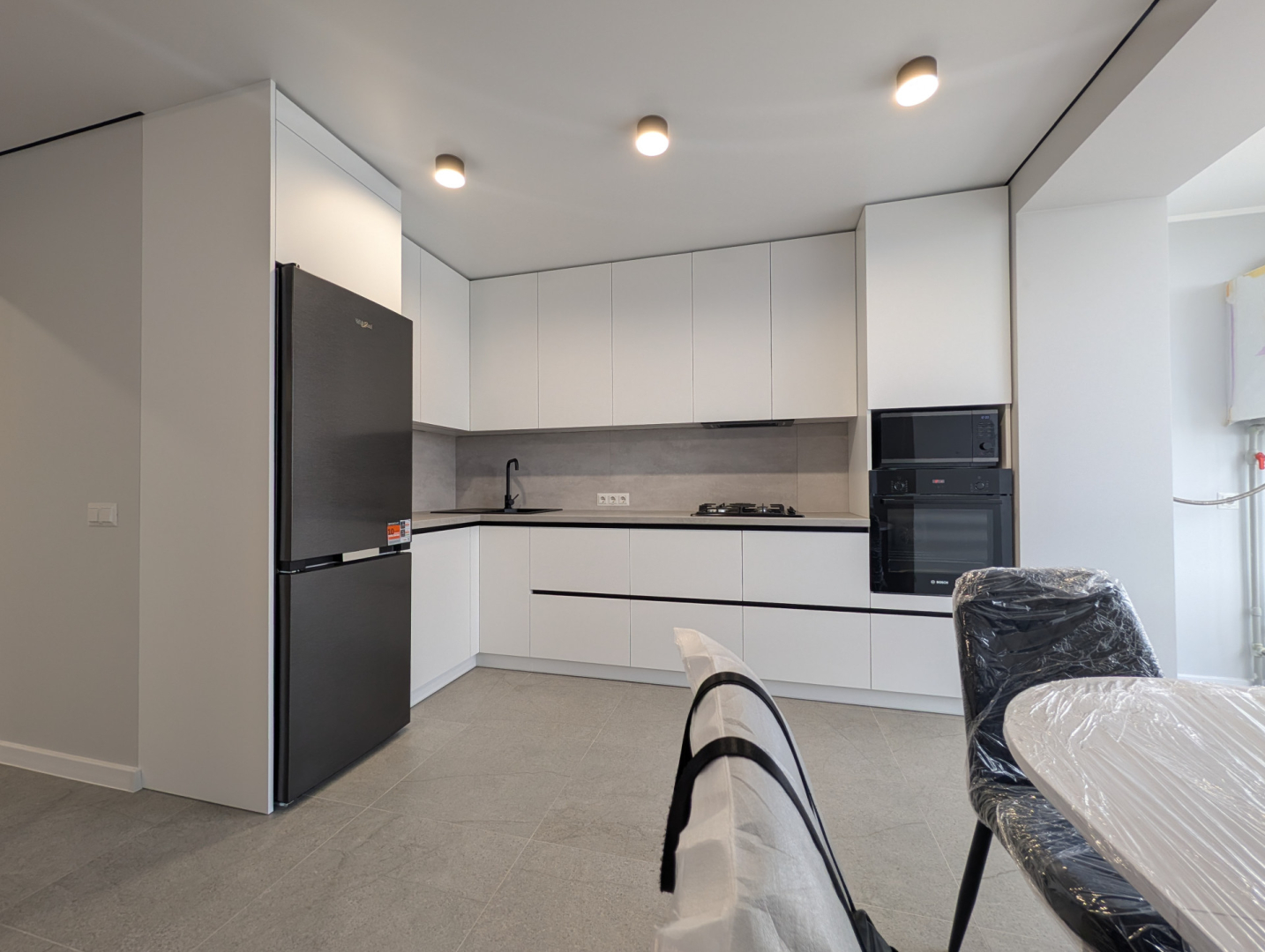 Нова 2-кімнатна квартира 68,6 м² з ремонтом та меблями Масани єОселя. Фото - 14