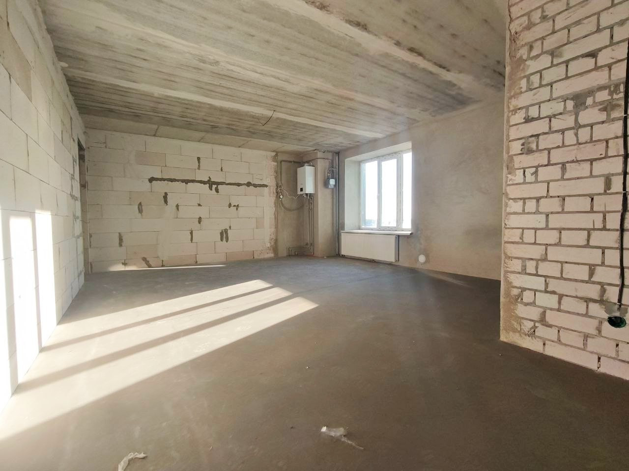 Простора 2 кімнатна квартира площею 83 м² у сучасному зданому будинку в районі Епіцентру. (SP). Фото - 8