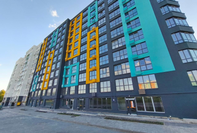 Простора 2 кімнатна квартира площею 83 м² у сучасному зданому будинку в районі Епіцентру. (SP)