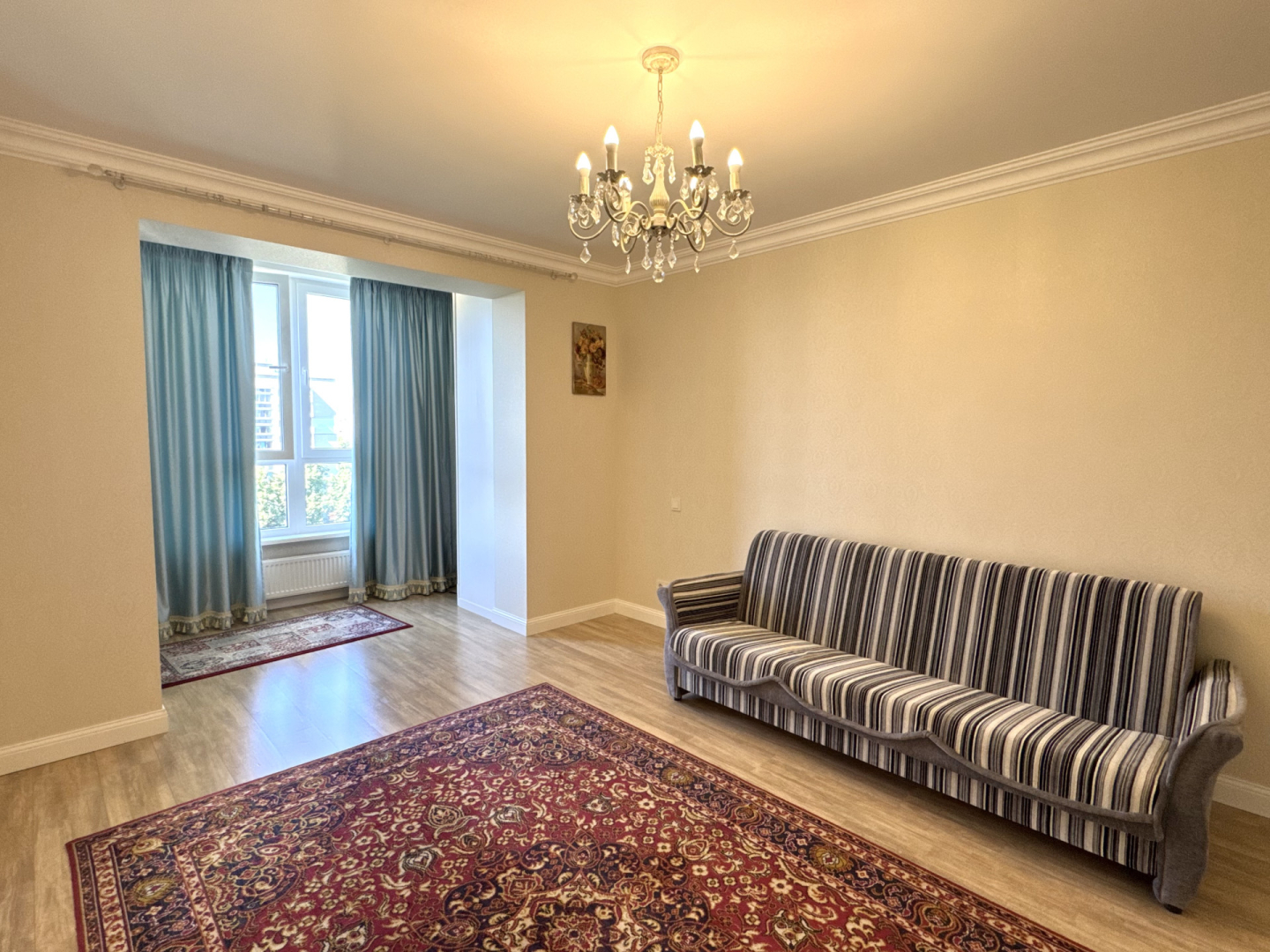 Продаж однокімнатної квартири з ремонтом в центрі міста / пр-т Перемоги, 119а. Фото 1