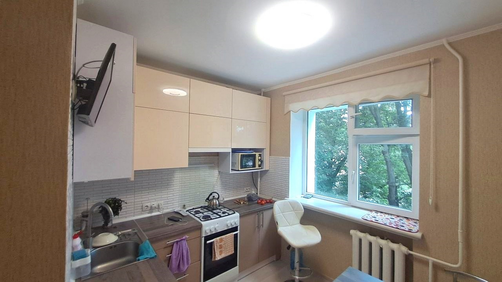 Продам 2 кімнатну квартиру Чешка 50 м² з ремонтом 3 поверх Чернігів. Фото 1
