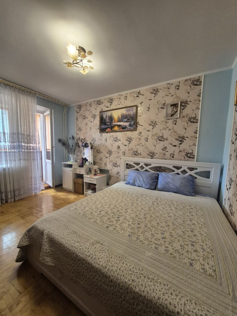 Чудова 3-кімнатна квартира в самому Центрі Чернігова. Фото 1