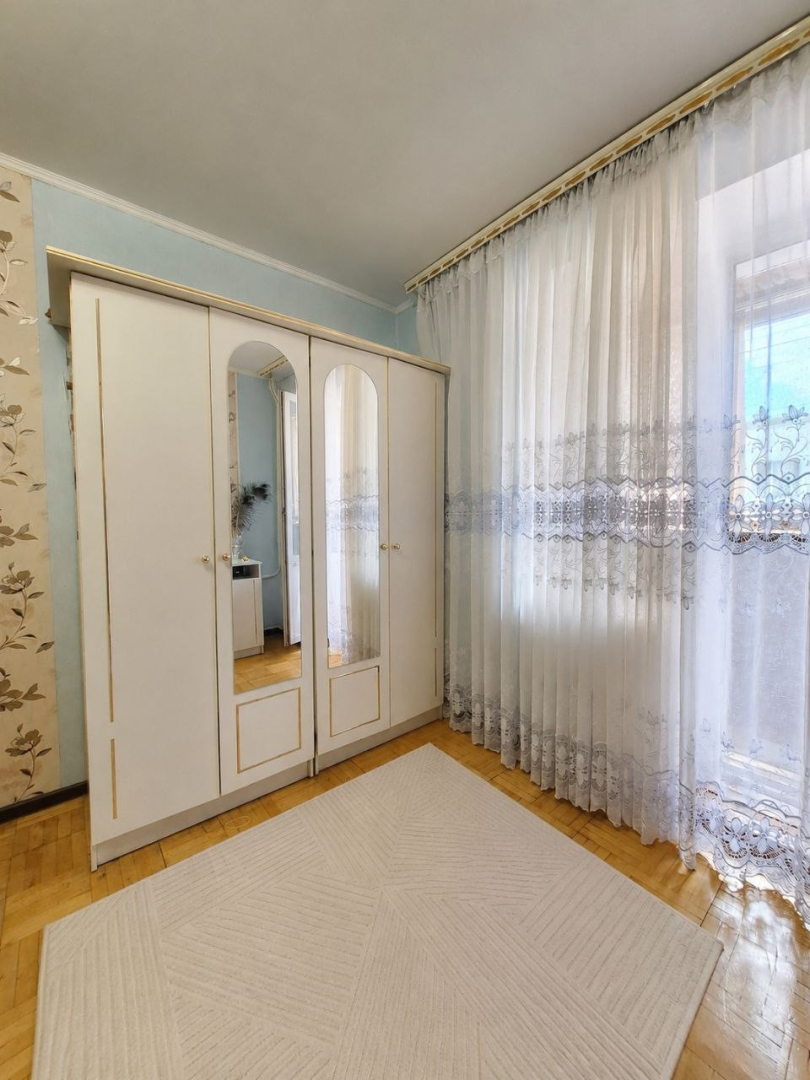 Чудова 3-кімнатна квартира в самому Центрі Чернігова. Фото - 12
