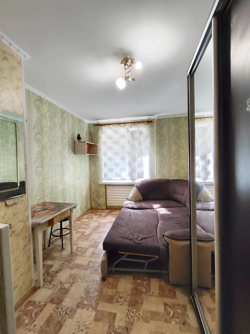 Кімната в гуртожитку 11 м2 р-н.Ремзавод. З меблями. Фото 1