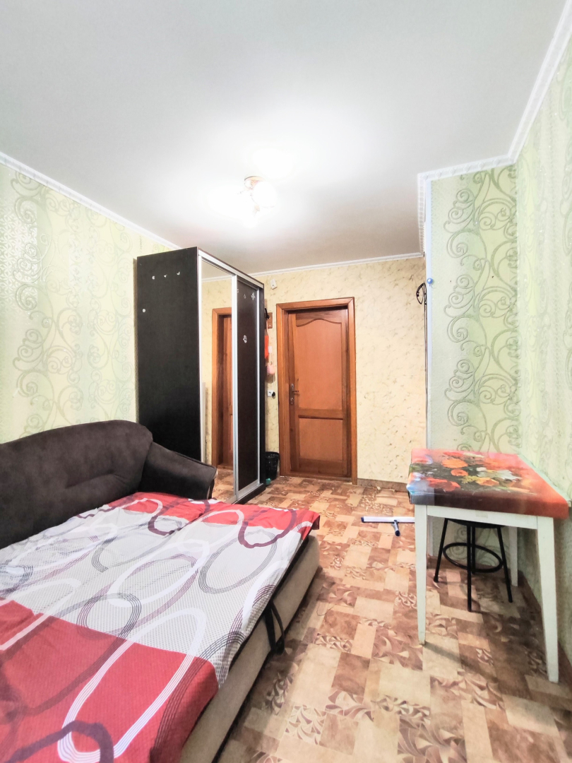 Кімната в гуртожитку 11 м2 р-н.Ремзавод. З меблями. Фото 1