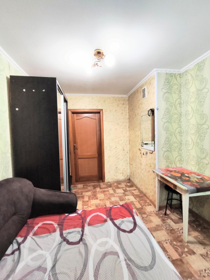 Кімната в гуртожитку 11 м2 р-н.Ремзавод. З меблями. Фото - 1