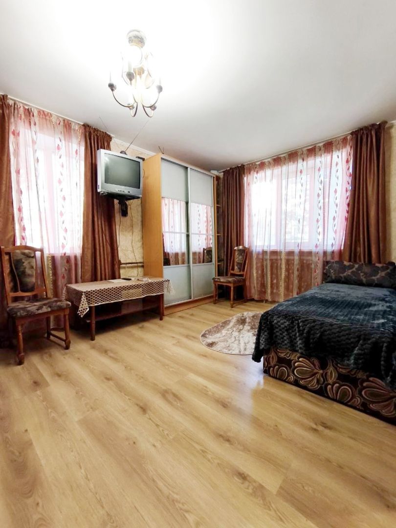 1-к квартира Чернігів Довженка. Ремонт, меблі, техніка.. Фото - 2