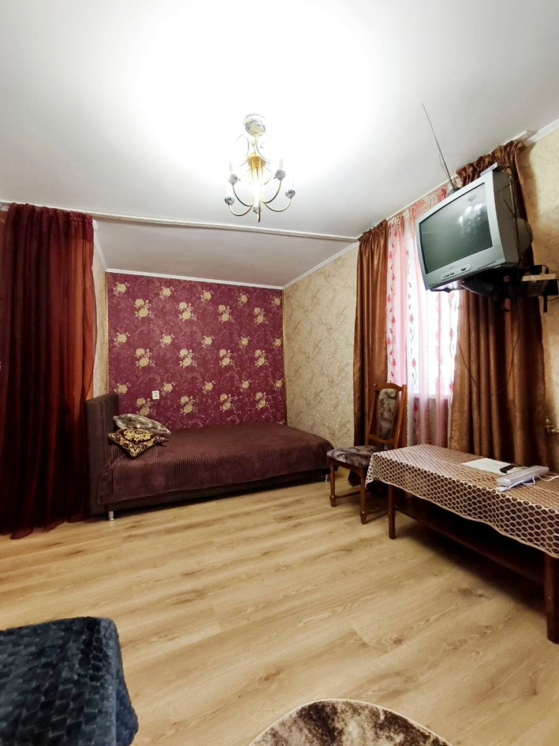 1-к квартира Чернігів Довженка. Ремонт, меблі, техніка.. Фото - 1