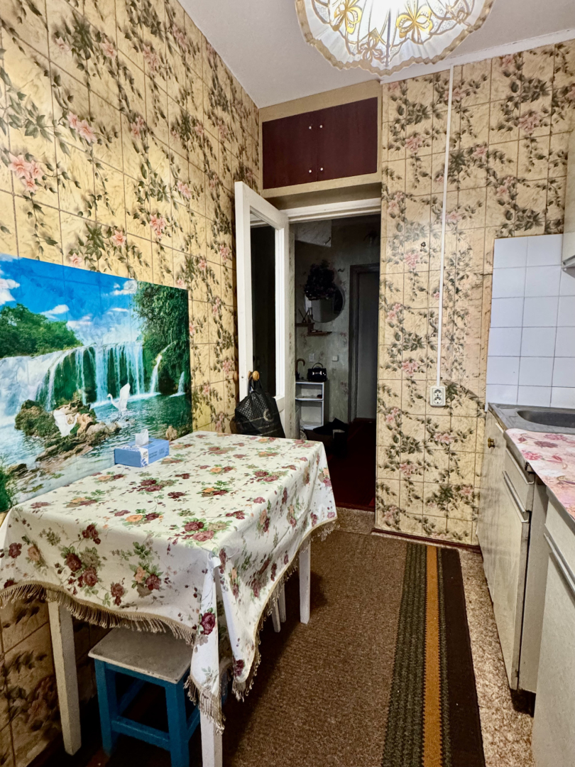 1-кімнатна в житловому стані, р-н обласної лікарні. Фото - 5