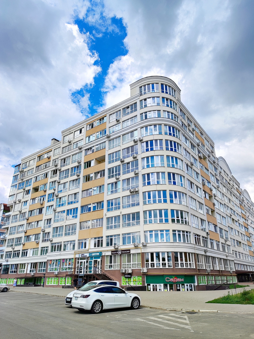 Комерційне приміщення 105 м² біля Ялівщини та Стрижня - під бізнес. Фото 1