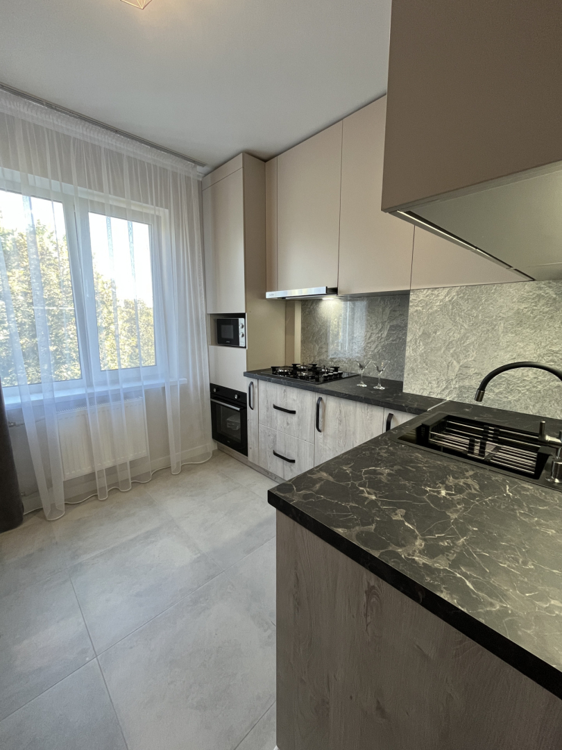 Продаж 1-к Чернігів, вул. Космонавтів. Фото - 4