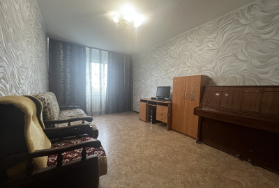 Продаж 3-к Чернігів, Шерстянка