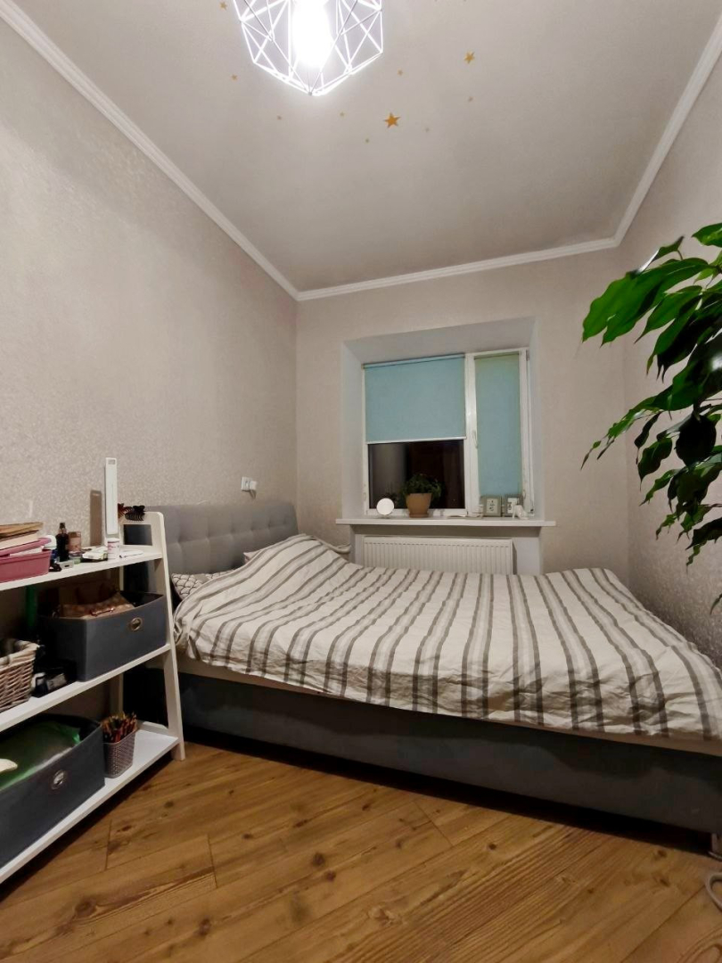 Продаж 1/3 частини 2-кімнатної квартири 53 м2 з ремонтом та автономним опаленням. Фото - 4