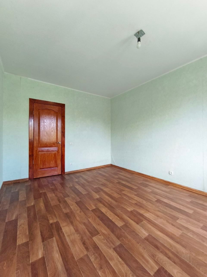 3 кімнатна квартира 71 м2 в житловому стані на 2-му поверсі.. Фото - 5