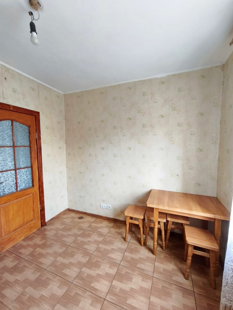 3 кімнатна квартира 71 м2 в житловому стані на 2-му поверсі.. Фото - 2