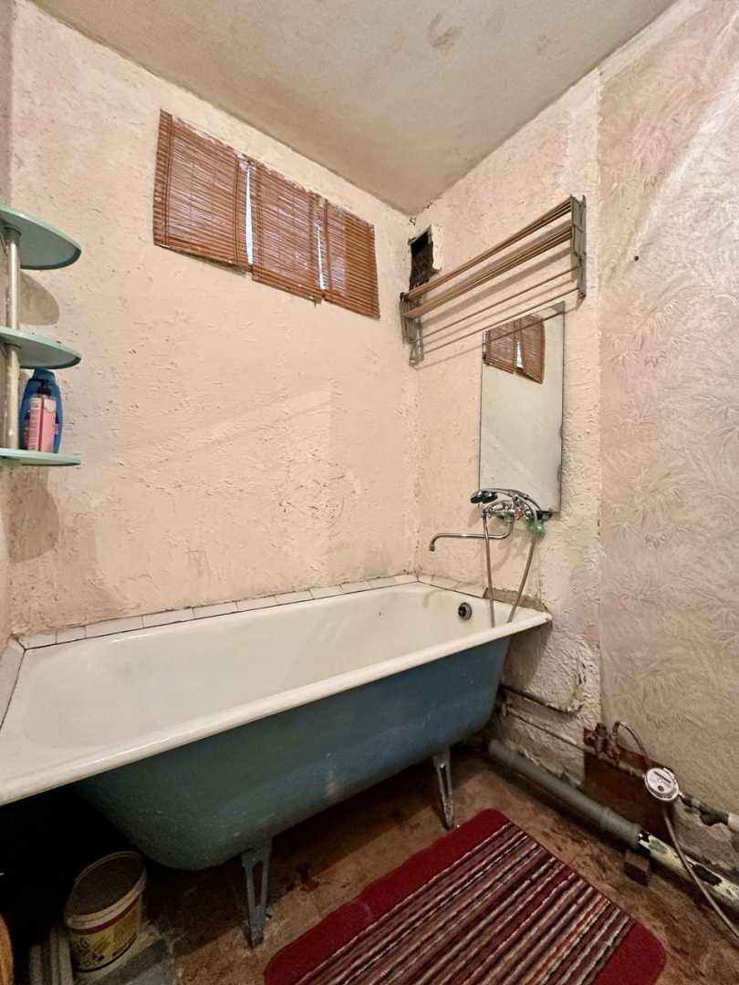 Двокімнатна квартира 45м2,житловий стан,2-й поверх,р-н 12 школа. Фото - 11