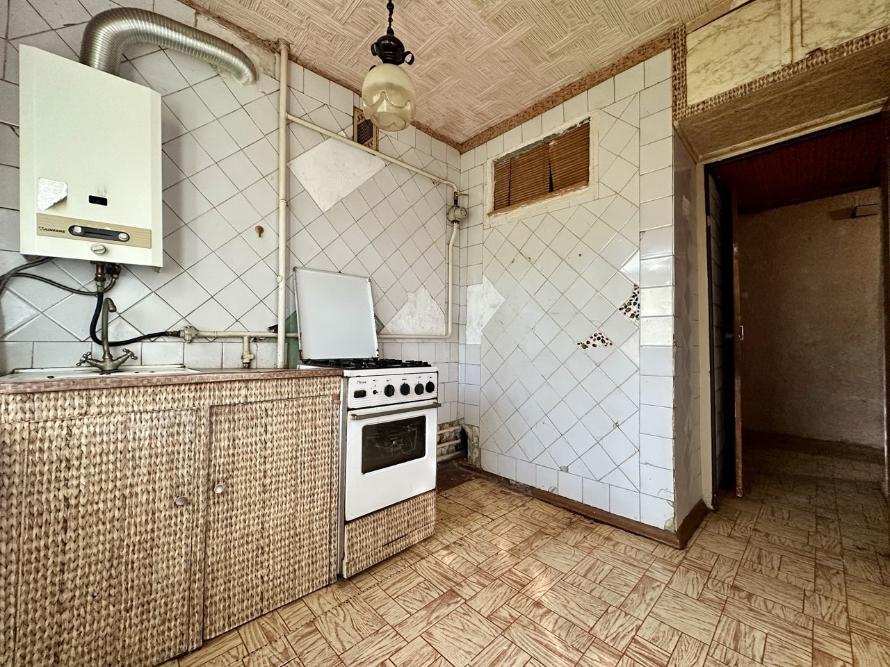 Двокімнатна квартира 45м2,житловий стан,2-й поверх,р-н 12 школа. Фото - 2