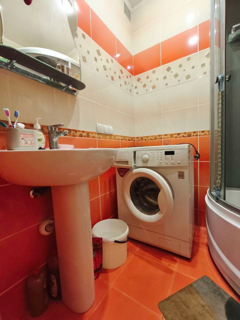 3-кімнатна квартира 75 м² з якісним ремонтом та двома балконами!. Фото - 17