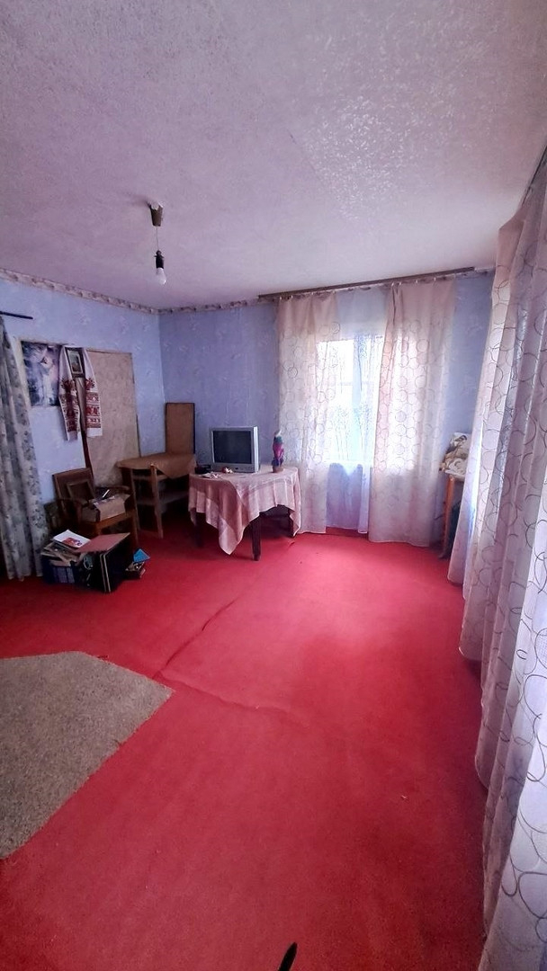 Продам будинок 68 м² з 40 сотками землі газом і господарськими спорудами. Фото - 1